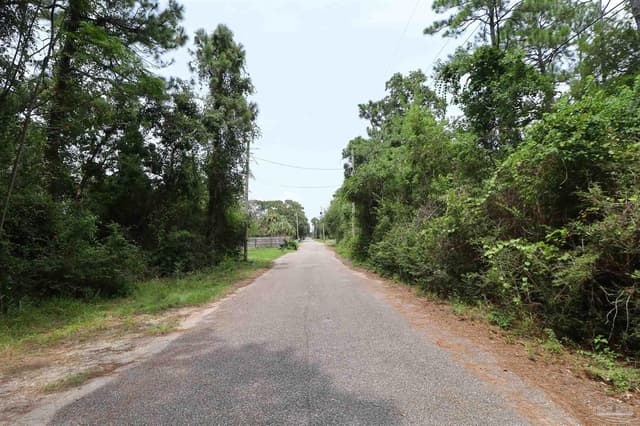 1481 Ocean Breeze Ln, Gulf Breeze FL 32563 photo 4