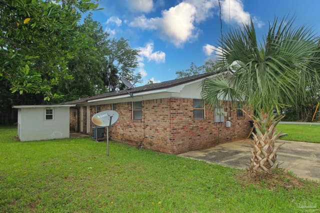 5301 Broad St, Milton FL 32583 photo 12