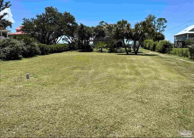 634 1/2 Silvershore Dr, Pensacola FL 32507 photo 2