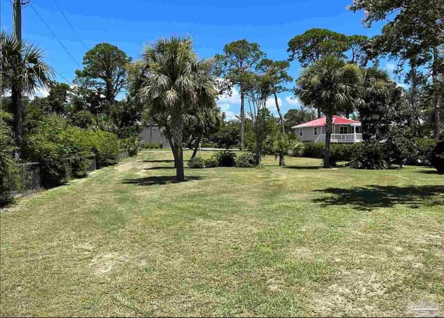 634 1/2 Silvershore Dr, Pensacola FL 32507 photo 3