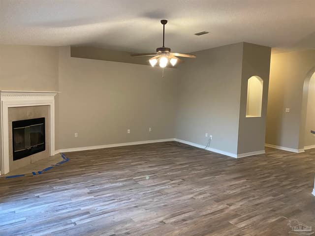 5162 Brookside Dr property photo