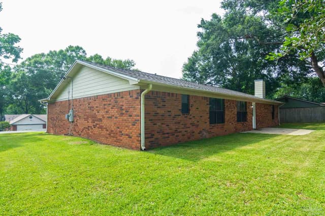 3908 Deerwood Cir, Pace FL 32571 photo 8
