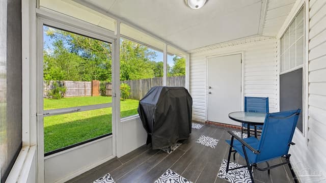 300 Loveland Cir, Pensacola FL 32526 photo 17