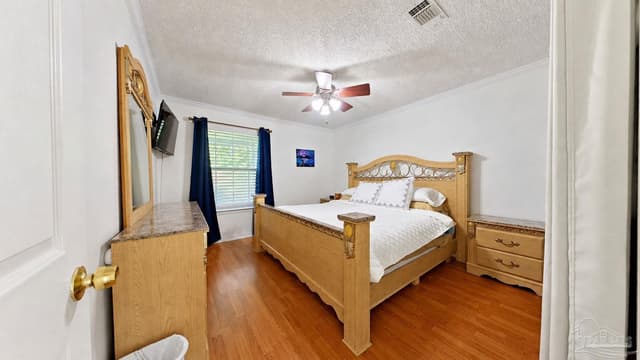 300 Loveland Cir, Pensacola FL 32526 photo 9