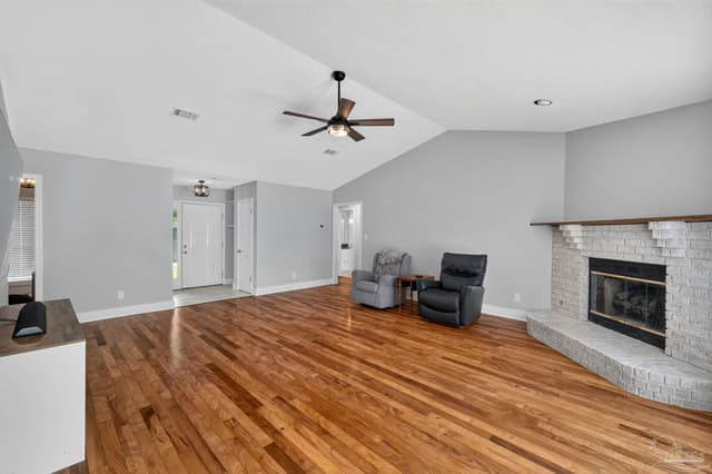 717 Tara Rd, Cantonment FL 32533 photo 8