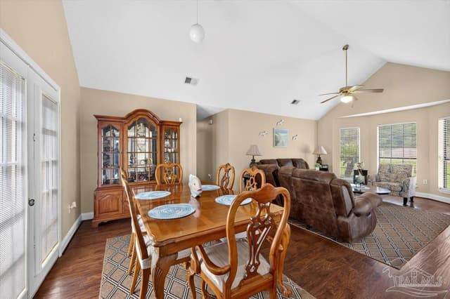 2445 Elkhart Dr, Navarre FL 32566 photo 6