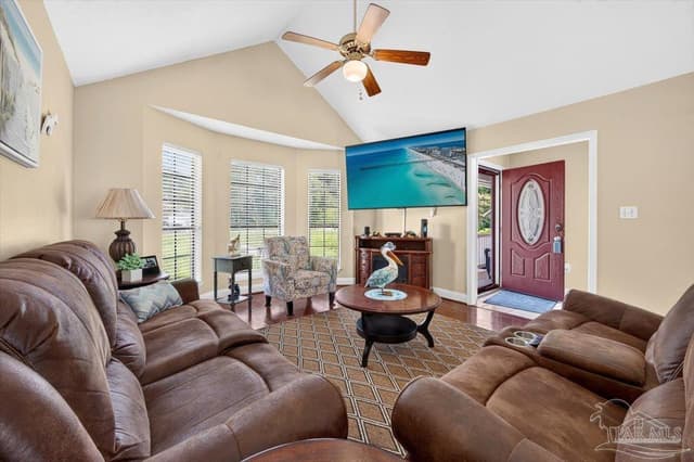 2445 Elkhart Dr, Navarre FL 32566 photo 5