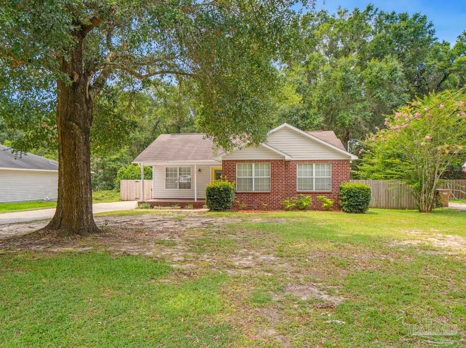 5523 Berryhill Rd, Milton FL 32570 photo 1
