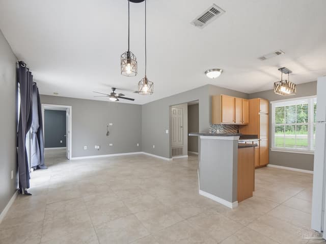 5523 Berryhill Rd, Milton FL 32570 photo 9