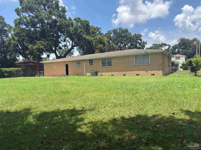 1701 Bakalane Ave, Pensacola FL 32504 photo 13