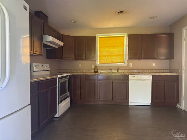 1701 Bakalane Ave, Pensacola FL 32504 photo 18