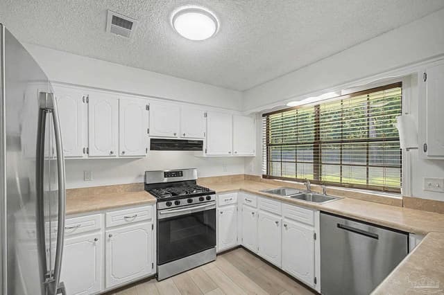 7691 Old Hickory Dr, Pensacola FL 32507 photo 24