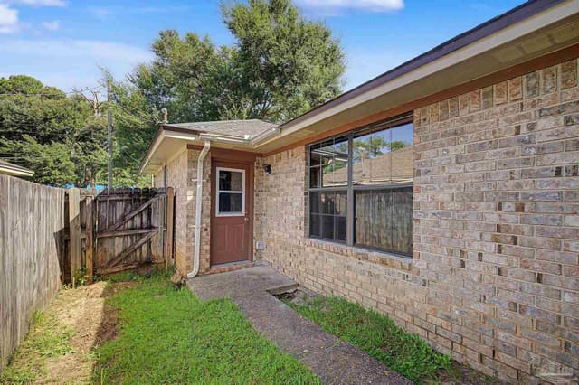 7691 Old Hickory Dr, Pensacola FL 32507 photo 8