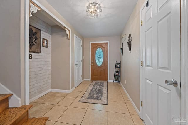 5875 Hall Rd property photo