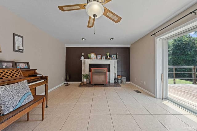 5875 Hall Rd, Jay FL 32565 photo 4
