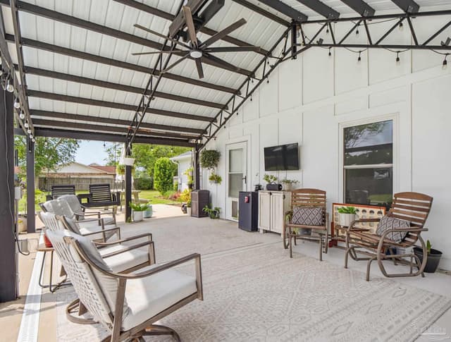 5840 Greenfield St, Pace FL 32571 photo 3
