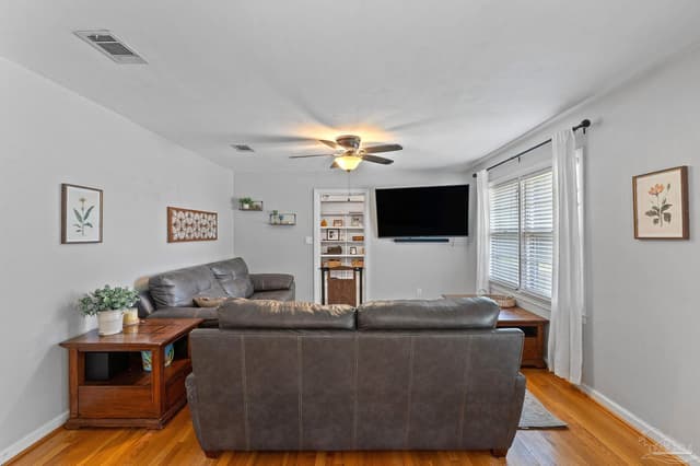 762 Whitney Dr, Pensacola FL 32503 photo 6