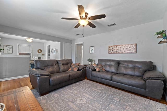 762 Whitney Dr, Pensacola FL 32503 photo 8