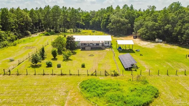 390 Brooks St, Baker FL 32531 photo 7