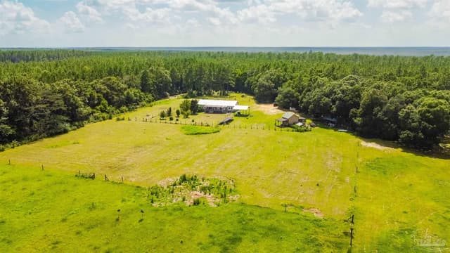 390 Brooks St, Baker FL 32531 photo 8