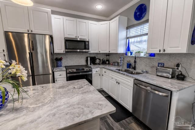 310 Hilburn Pl, Pensacola FL 32504 photo 16
