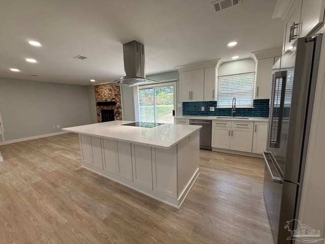 420 Dolphin St, Gulf Breeze FL 32561 photo 8