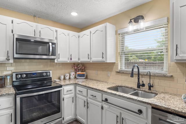 5321 Medicine Bow St, Milton FL 32570 photo 16