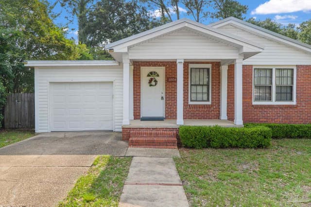1004 Decatur Ave, Pensacola FL 32507 photo 4