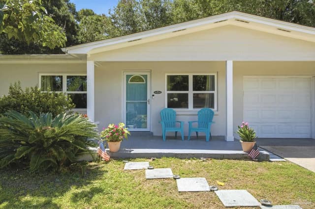 225 N Madison Dr, Pensacola FL 32505 photo 4
