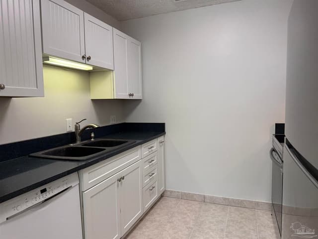 1200 Shoreline Dr # 402, Gulf Breeze FL 32561 photo 7