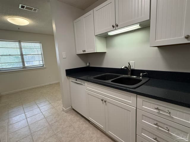 1200 Shoreline Dr # 402, Gulf Breeze FL 32561 photo 12