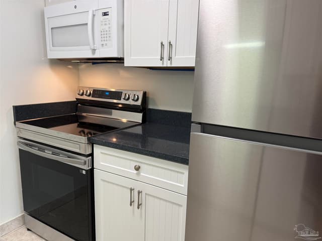 1200 Shoreline Dr # 402, Gulf Breeze FL 32561 photo 8