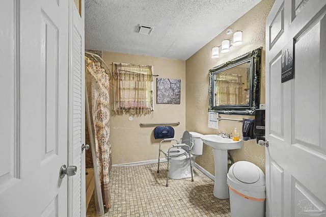 2910 Michael Dr, Pensacola FL 32505 photo 19
