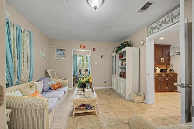2910 Michael Dr, Pensacola FL 32505 photo 9