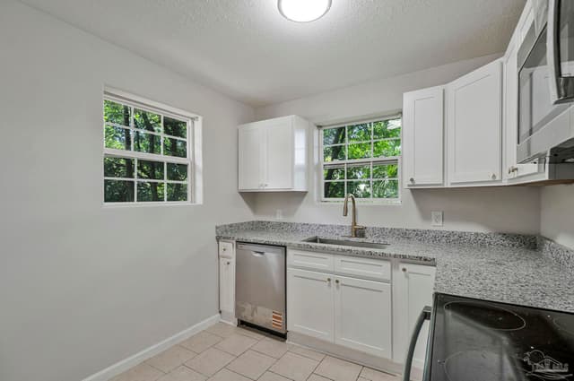3031 W Jackson St, Pensacola FL 32505 photo 18