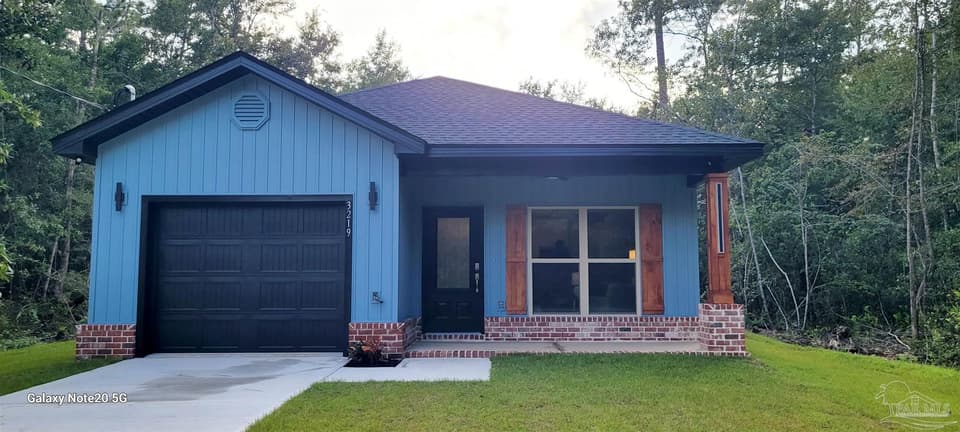 3219 Electra Dr, Milton FL 32583 photo 1