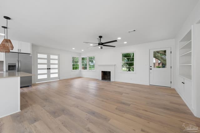 1800 N Baylen St, Pensacola FL 32501 photo 8