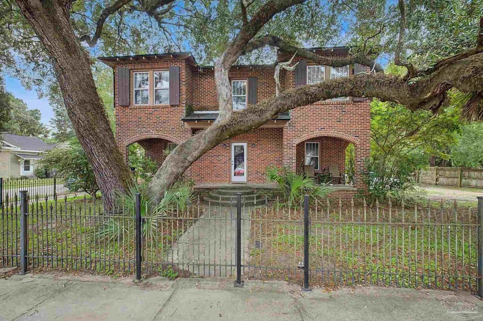 401 N Barcelona St, Pensacola FL 32501 photo 1