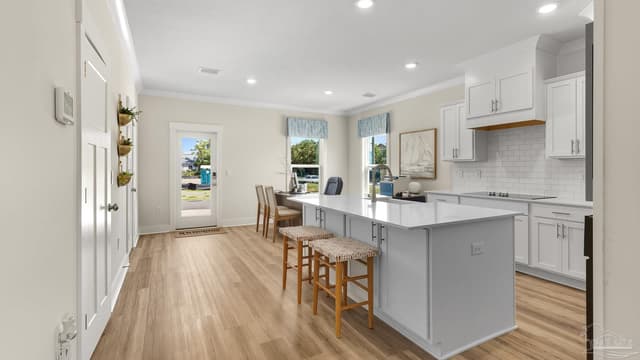 1350 W Zarragossa St, Pensacola FL 32502 photo 7