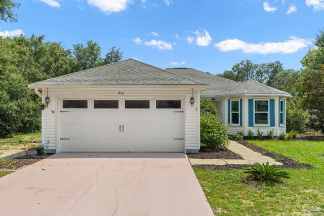 8111 Fourth St, Navarre FL 32566 exterior