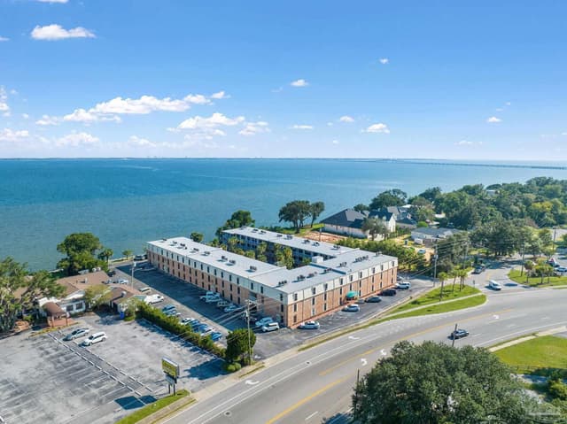 600 Scenic Hwy # 308, Pensacola FL 32503 photo 2