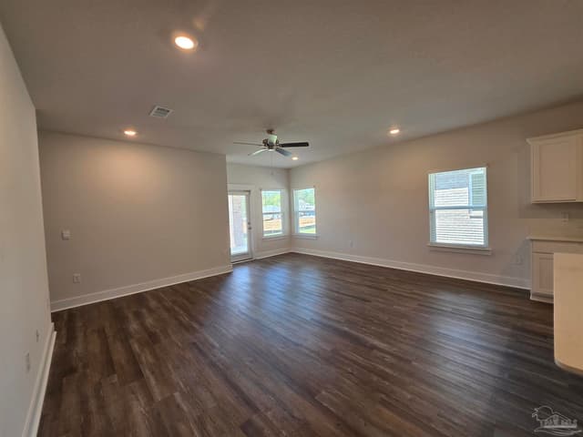 5839 Sargassum Ln, Milton FL 32583 photo 6