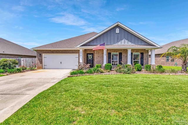8020 Stream Ridge Rd, Pensacola FL 32526 exterior