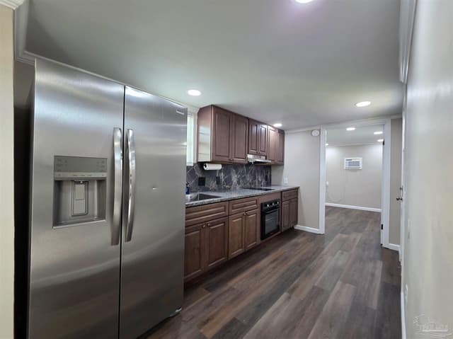 8676 Sharon Ln # 3 property photo