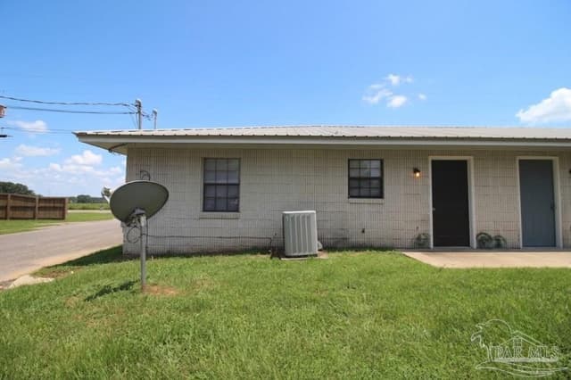 4964 W Spencer Field Rd, Pace FL 32571 photo 13