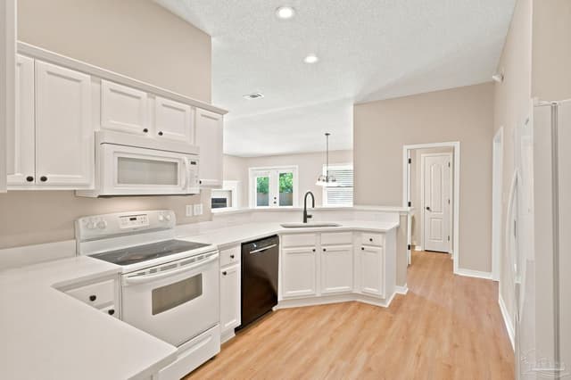 4855 Broadleaf Dr, Pace FL 32571 photo 14