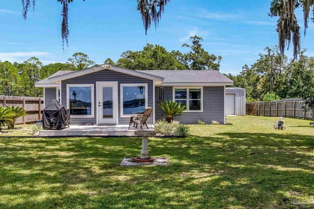 7631 Petersen Pt Rd property photo