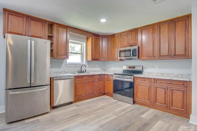 195 Navarro Rd, Pensacola FL 32533 photo 7