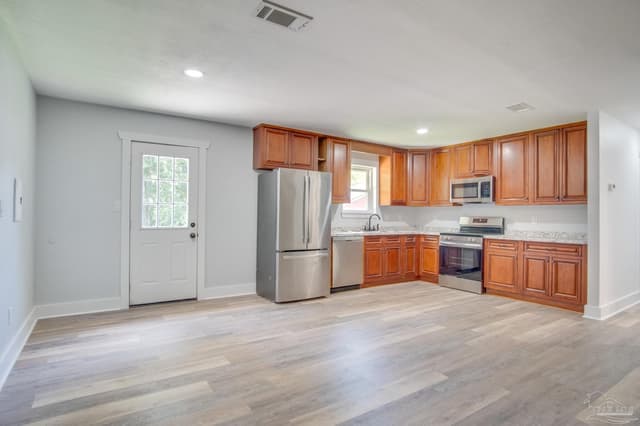 195 Navarro Rd, Pensacola FL 32533 photo 8