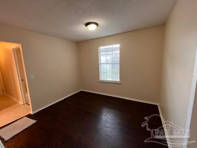 5563 Chantilly Cir, Milton FL 32583 photo 8